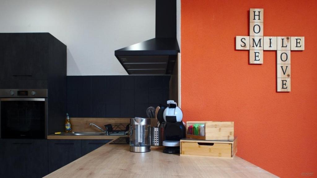 T2 Chaleureux Au Centre De Castelnaudary Appartement Buitenkant foto