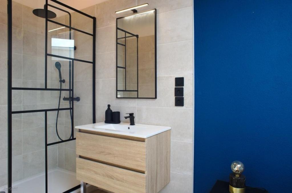 T2 Chaleureux Au Centre De Castelnaudary Appartement Buitenkant foto